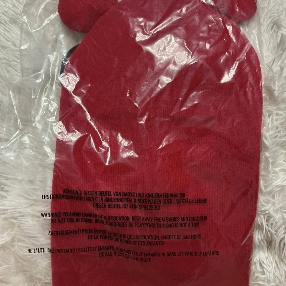 Sprayground Red Graphic ski mask